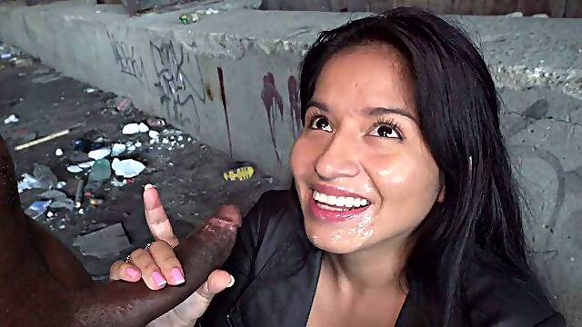 Amy Amor gets facialed outdoors