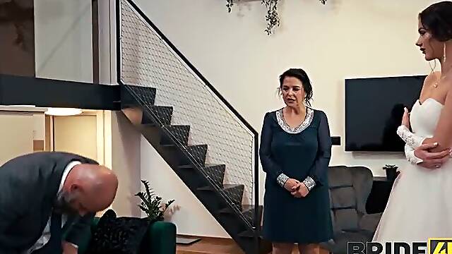 BRIDE4K. I just wanted to fuck at my wedding...