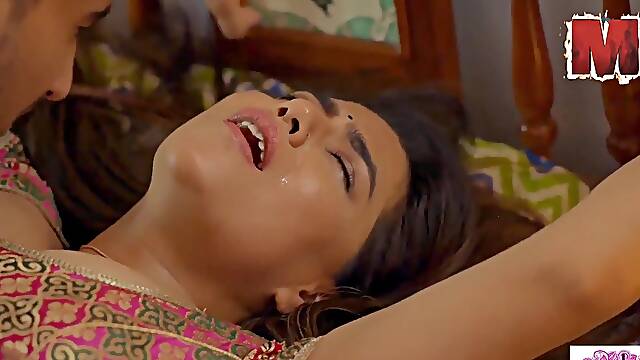 Perverted Indian beauty thrilling adult clip