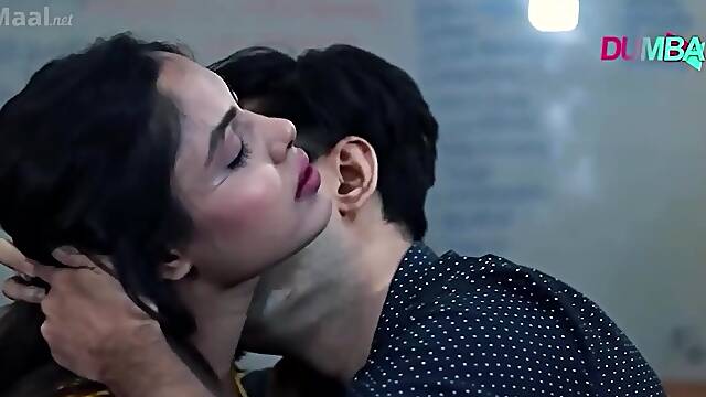 Sexually aroused Indian bimbo crazy xxx clip