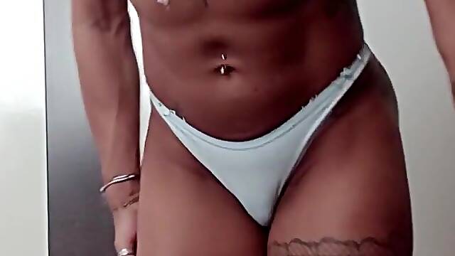 Ebony mother id like to fuck pumped up this sexiness from the gym