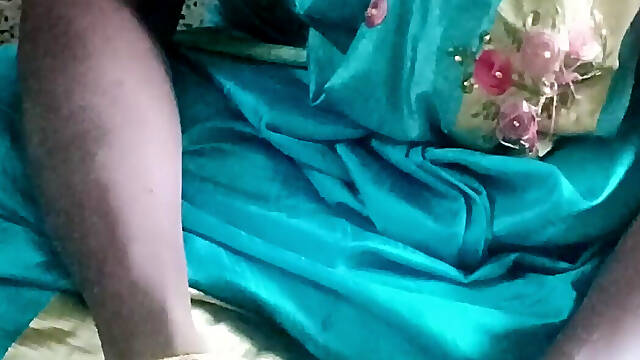 Tamil Akka and Tambi